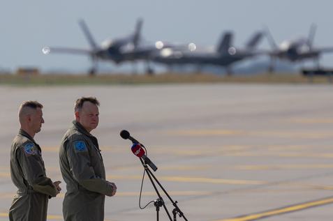 Wyjątkowy prezent na Święto Lotnictwa Polskiego. Kolejne F-35A „Husarz” w 32 BLT